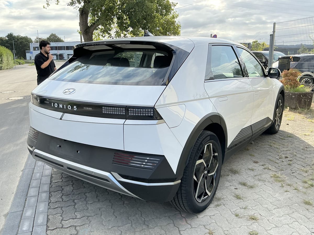 Hyundai Ioniq 5 Dynamiq R.Cam Navii LED SHZ ACC DAB foto 2