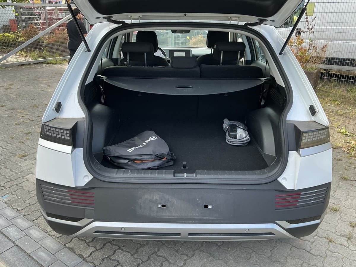 Hyundai Ioniq 5 Dynamiq R.Cam Navii LED SHZ ACC DAB foto 3