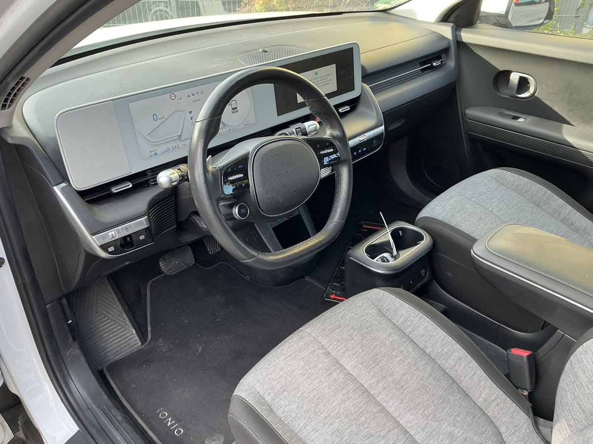 Hyundai Ioniq 5 Dynamiq R.Cam Navii LED SHZ ACC DAB foto 5