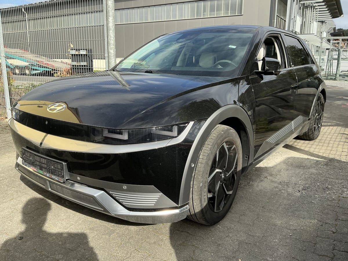 Hyundai Ioniq 5 Uniq Leder Memory BOSE 360Cam HUD 4WD