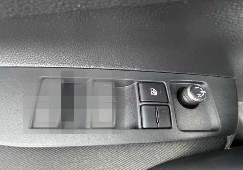 Toyota Corolla 1,8 Hybrid Comfort Limousine foto 18