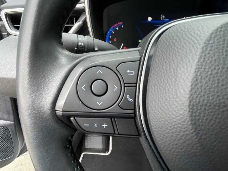 Toyota Corolla 1,8 Hybrid Comfort Limousine foto 10