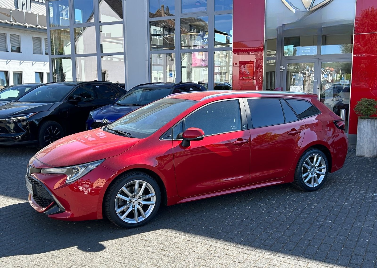 Toyota Corolla Touring Sports 2,0 Hyb. Team D Technik P foto 2
