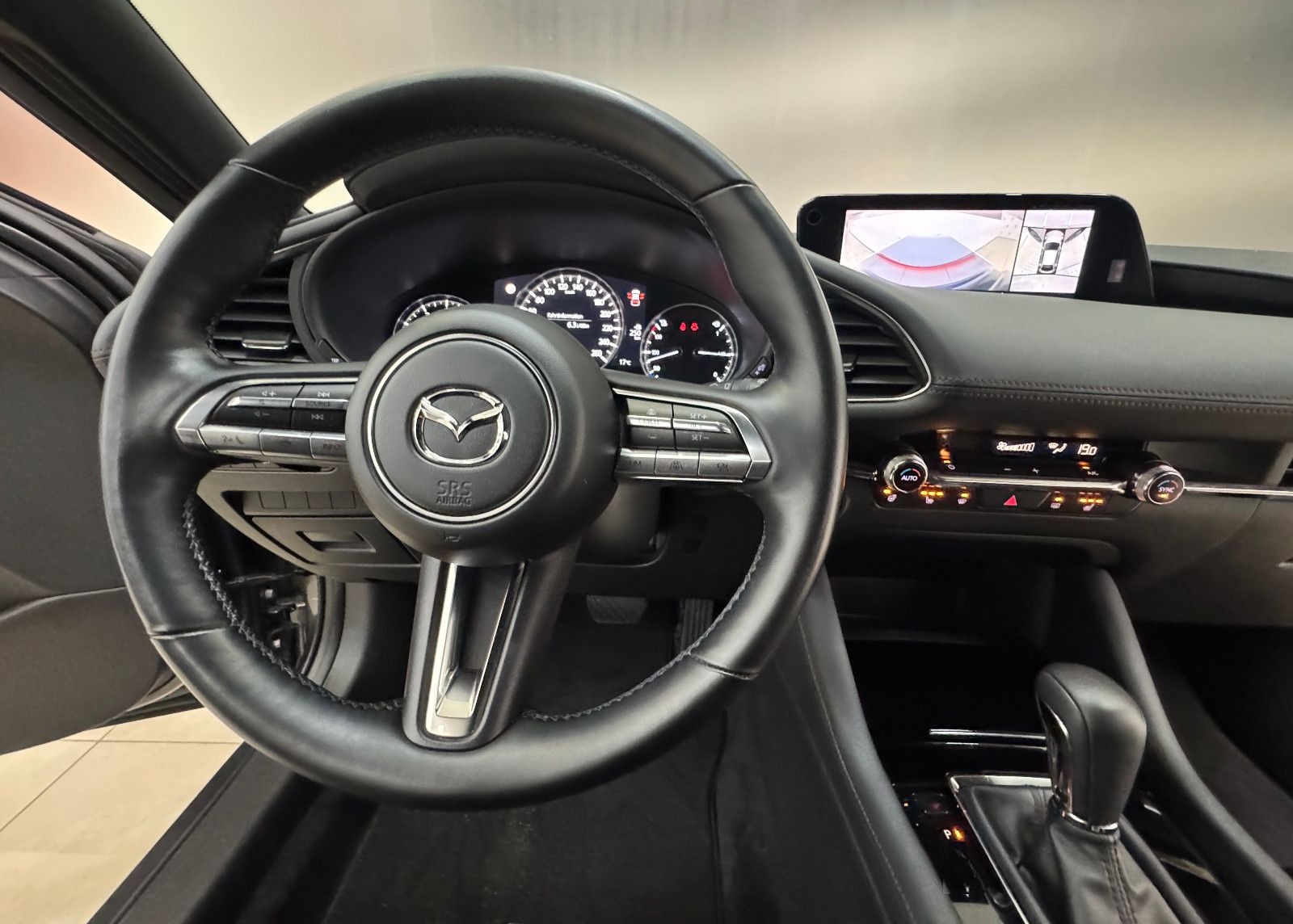 Mazda 3 5HB Selection SKYACTIV-X 2.0 6AG*360*BOSE*LHZ foto 22