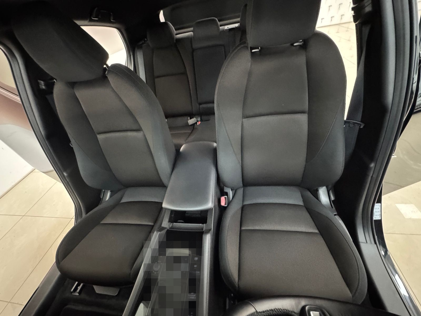 Mazda 3 5HB Exclusive-L. 140ps 6AT *Matrix*360°*QI*LHZ foto 17