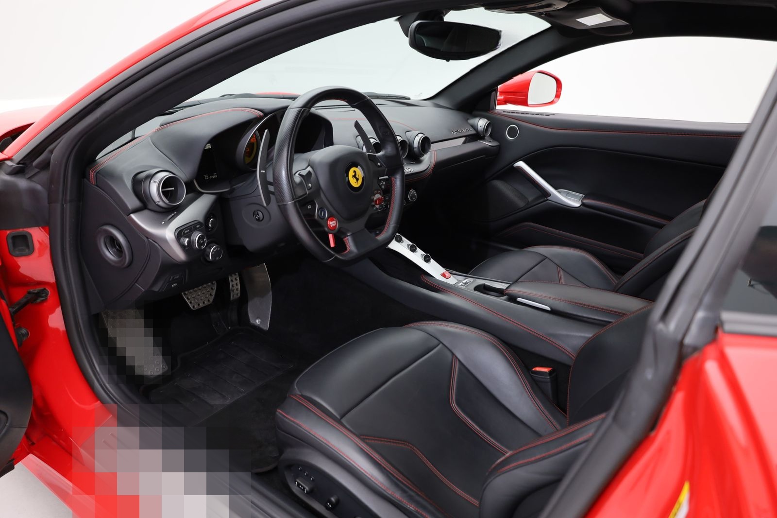 Ferrari F12berlinetta - FERRARI HAMBURG foto 13