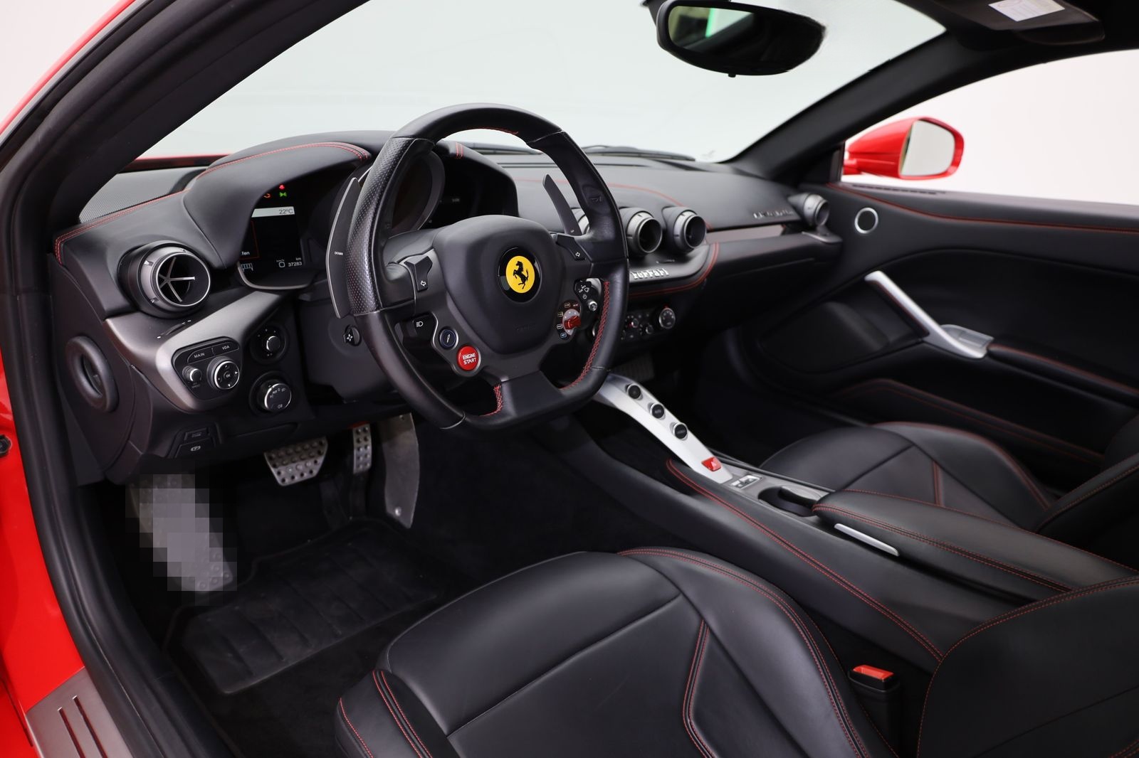 Ferrari F12berlinetta - FERRARI HAMBURG foto 15
