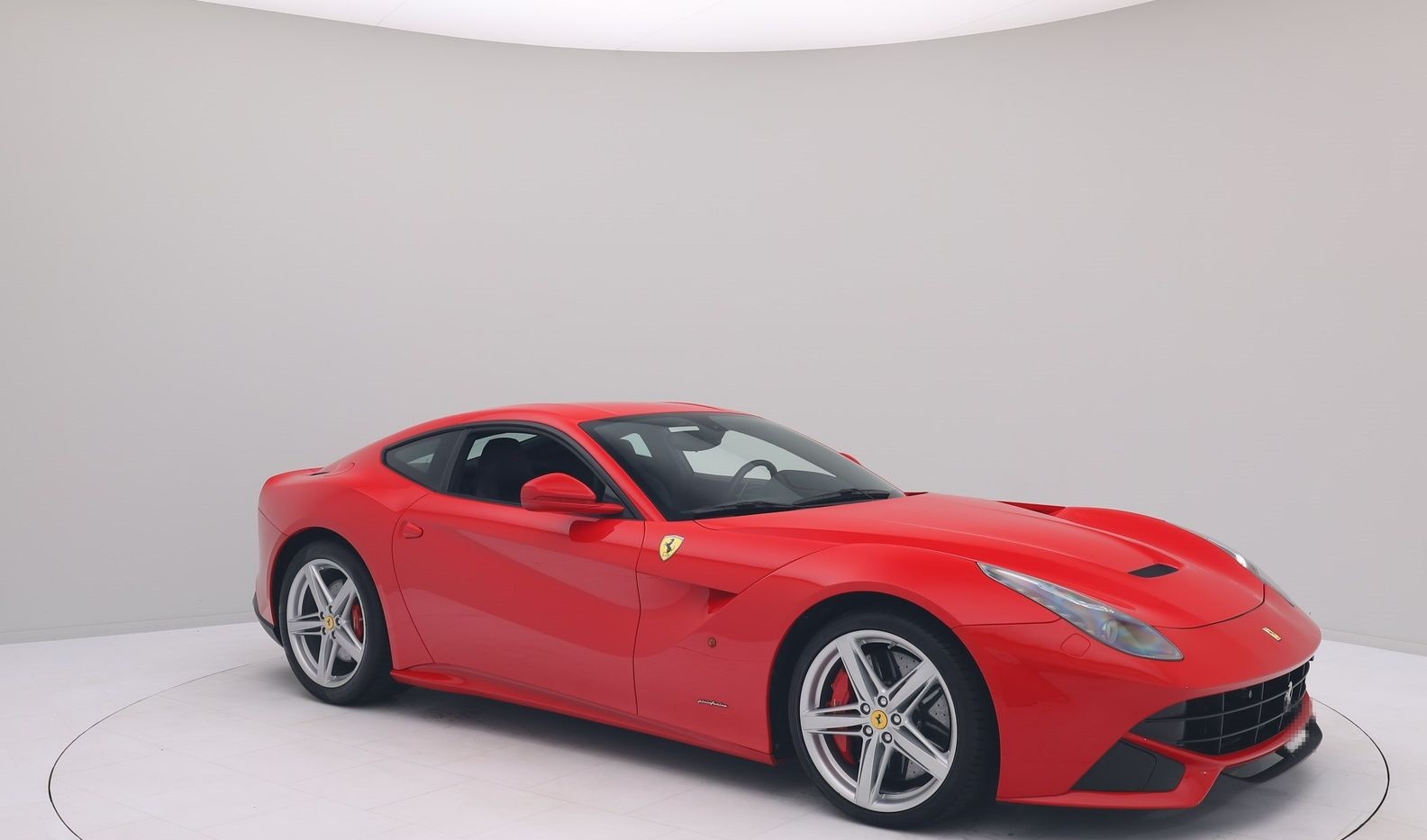 Ferrari F12berlinetta - FERRARI HAMBURG foto 4