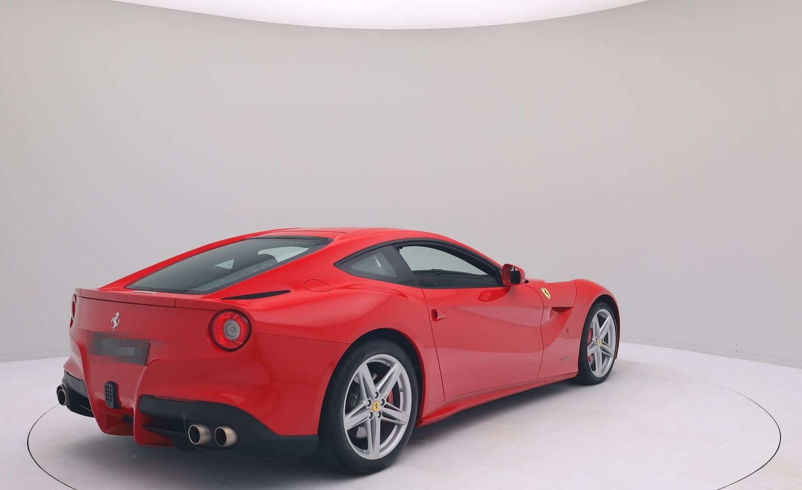 Ferrari F12berlinetta - FERRARI HAMBURG foto 7