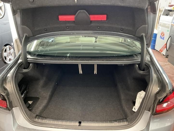 BMW 520d xDrive AHZV LED-SW Business-Paket foto 12