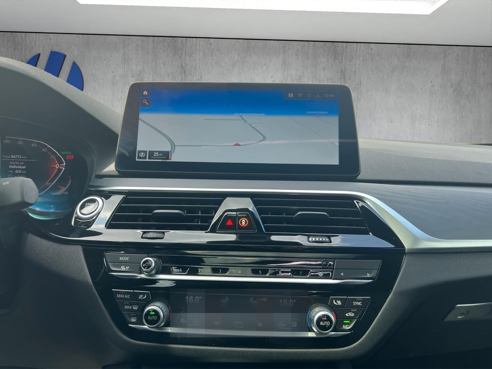 BMW 530 d M Sport Laser GSD HUD H/K 360°ACC Integral foto 22