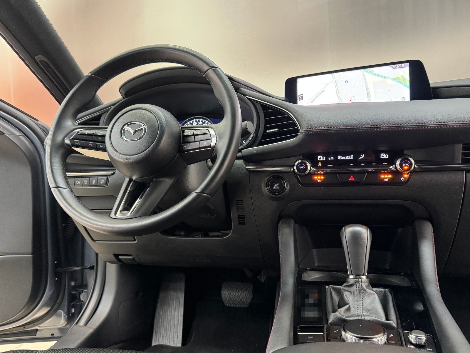 Mazda 3 5HB Homura 140ps 6AT FWD *HUD*RFK*QI*Alexa* foto 23