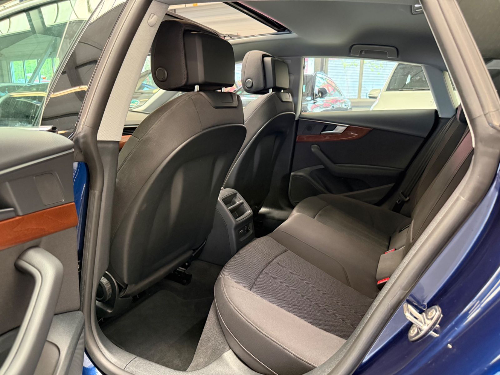 Audi A5 SB 35TDI PANORAMA/AHK/LED/HUD/NAVI/KAM/17 foto 14