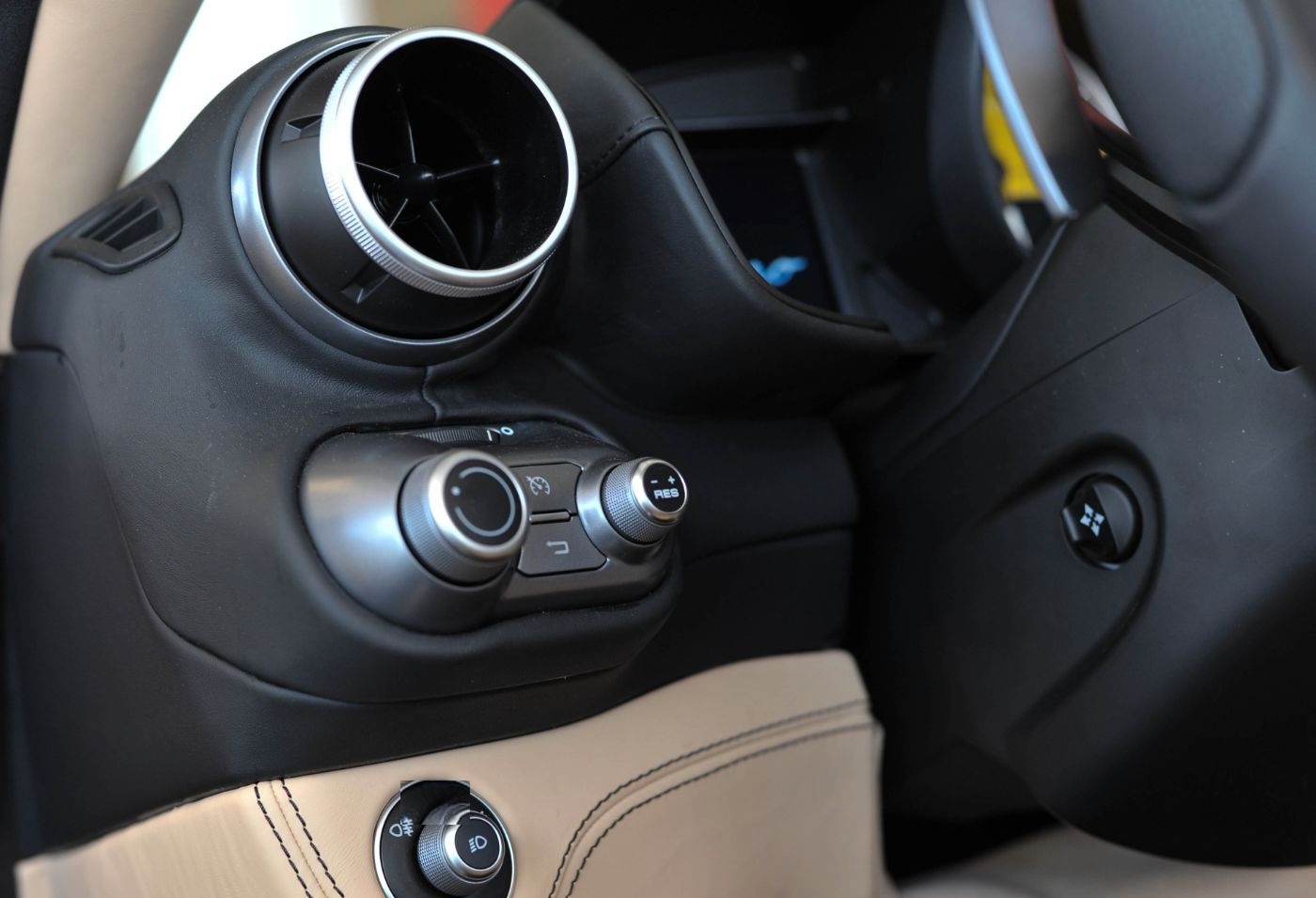 Ferrari Portofino MagneRide*JBL*Sabbia-Interior*Daytona* foto 22