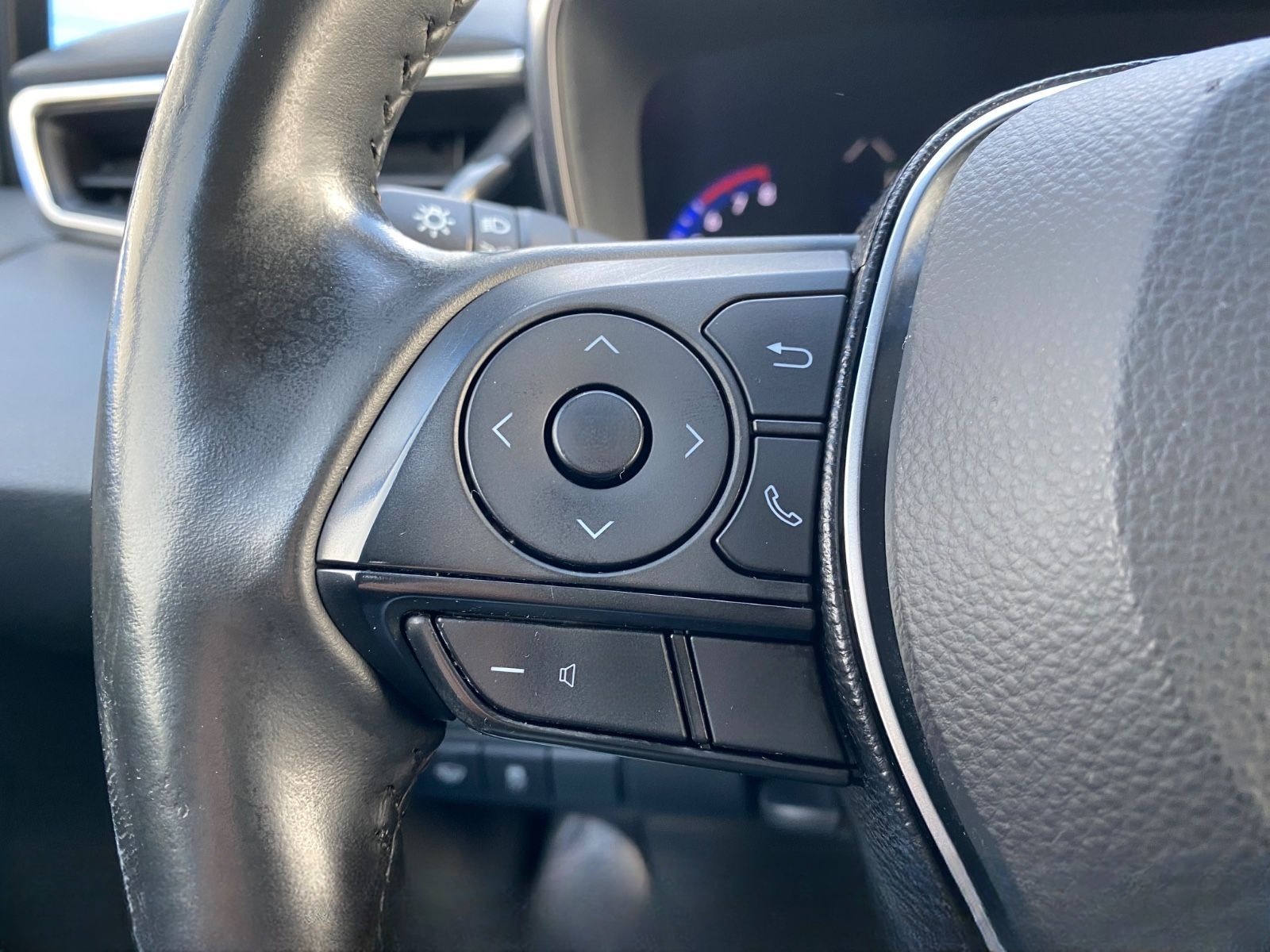Toyota Corolla Touring Sports Hybrid CarPlay 1.Hand foto 14