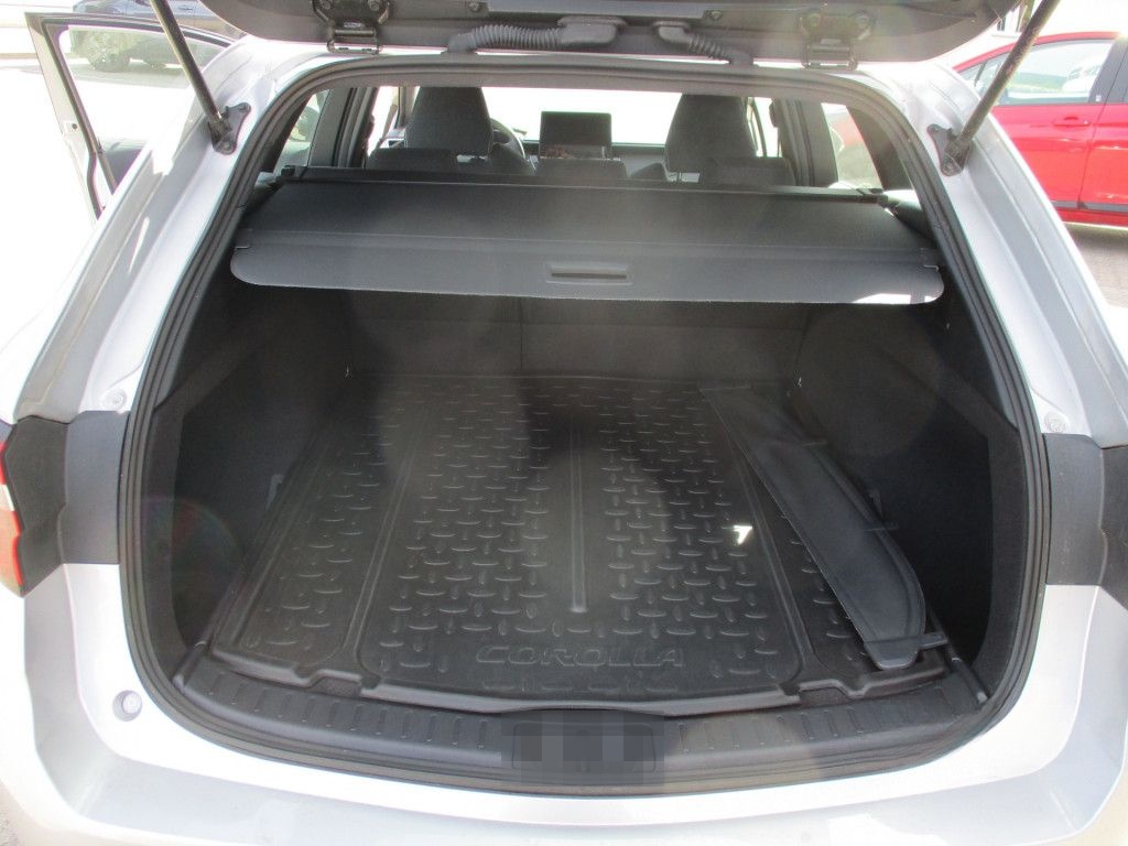 Toyota Corolla Touring Sports 1.8 Hybrid Business Editi foto 6