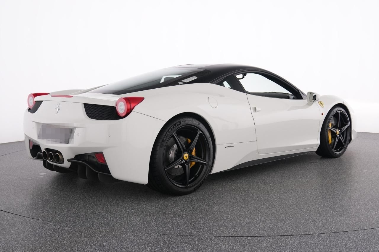 Ferrari 458 Italia RACINGSITZE CARBON LENKRAD foto 11