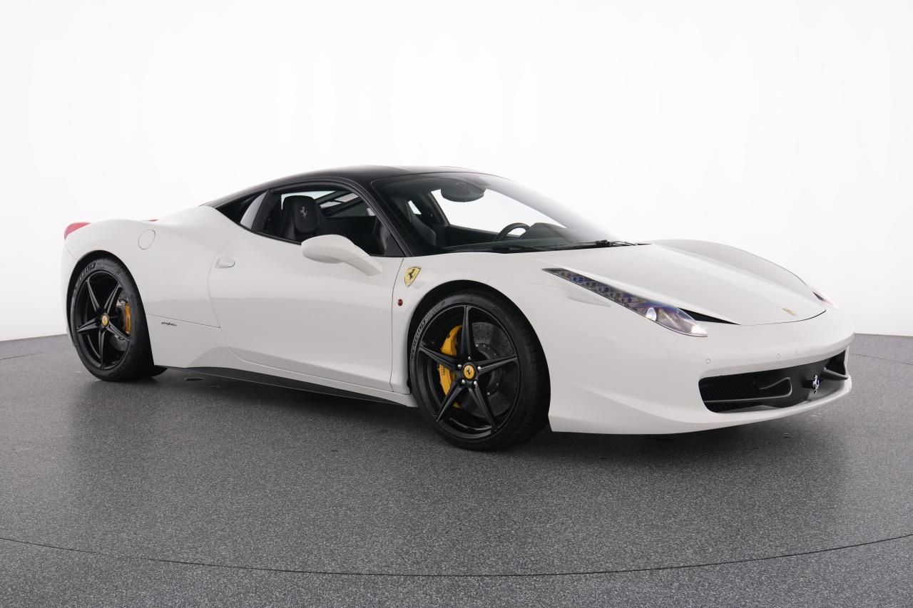 Ferrari 458 Italia RACINGSITZE CARBON LENKRAD foto 15