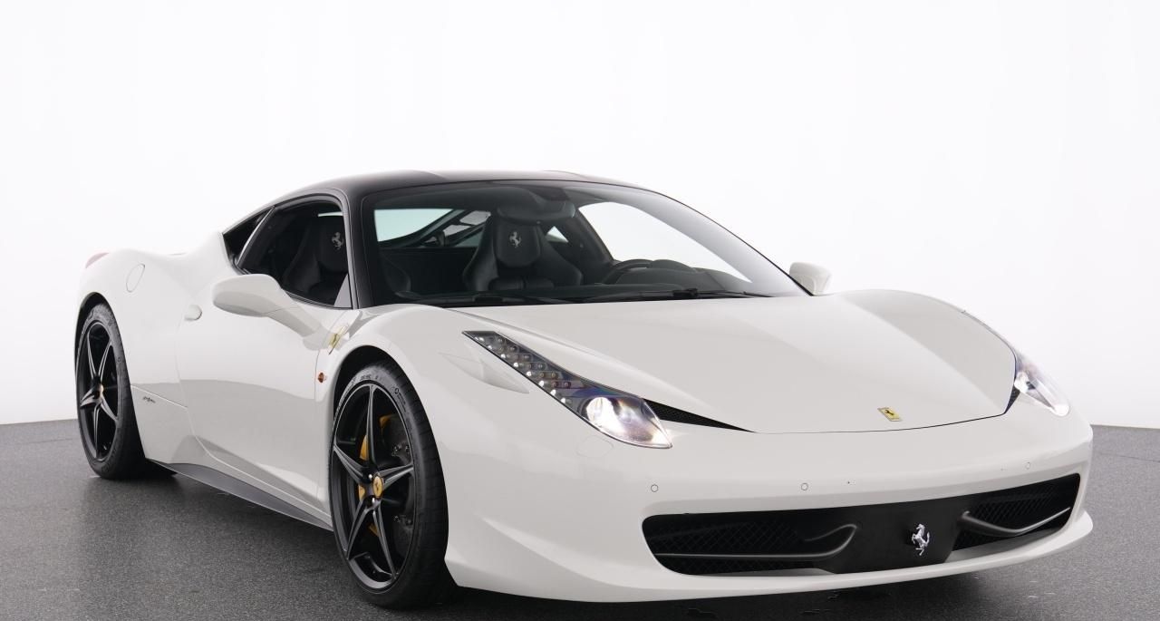 Ferrari 458 Italia RACINGSITZE CARBON LENKRAD foto 16