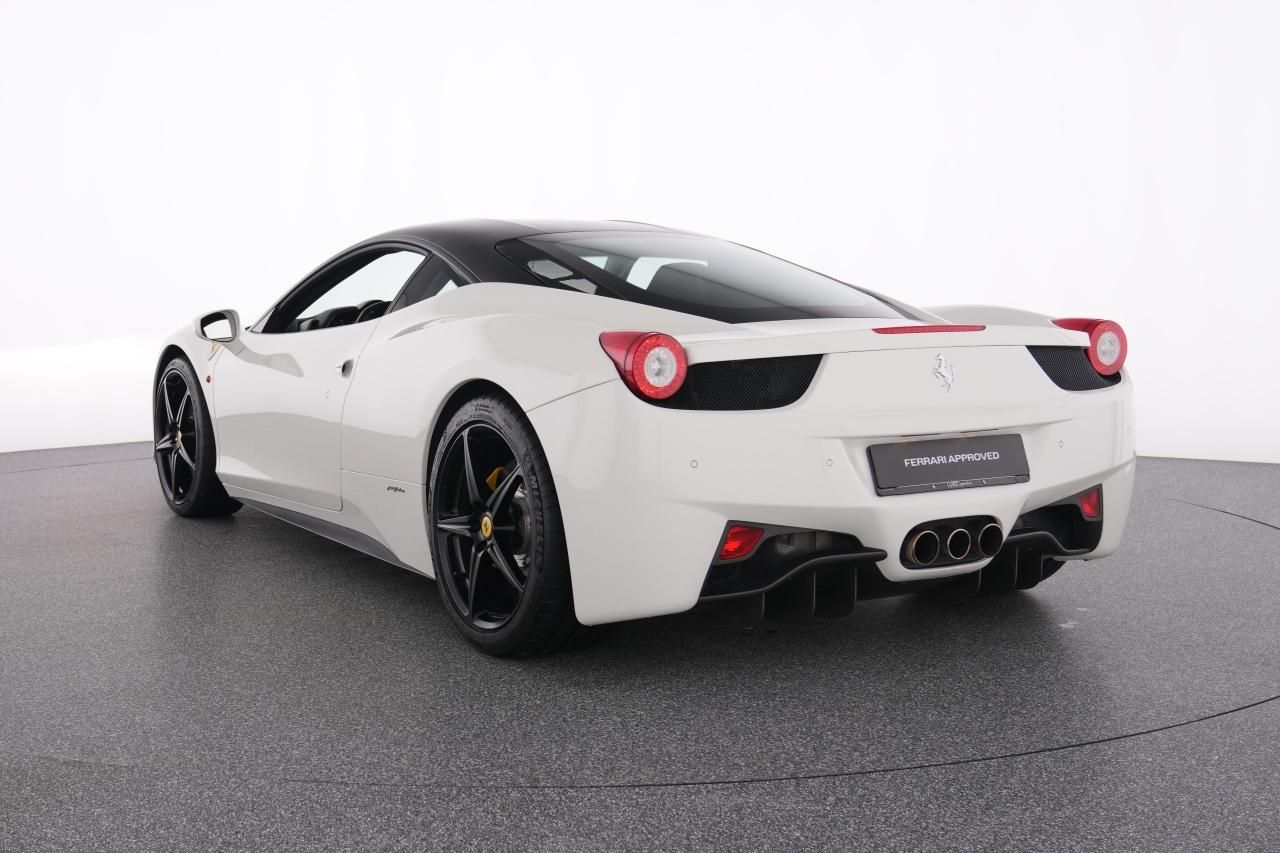 Ferrari 458 Italia RACINGSITZE CARBON LENKRAD foto 8