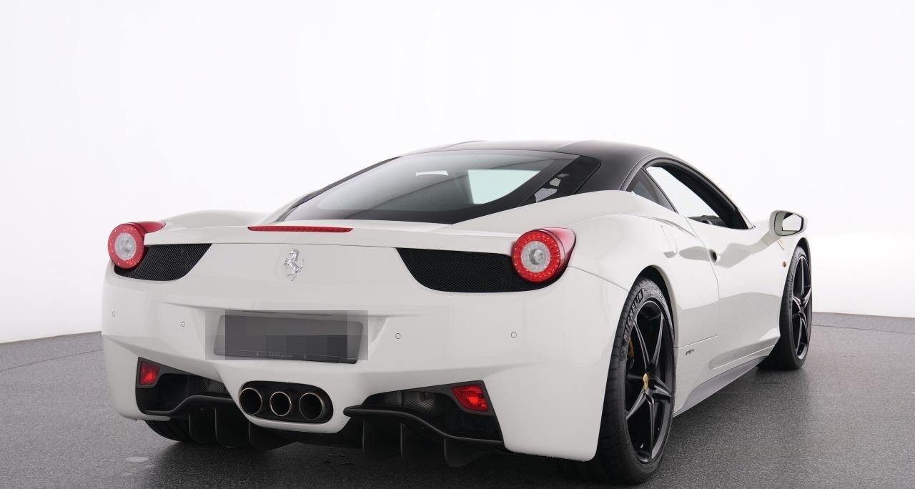 Ferrari 458 Italia RACINGSITZE CARBON LENKRAD foto 10