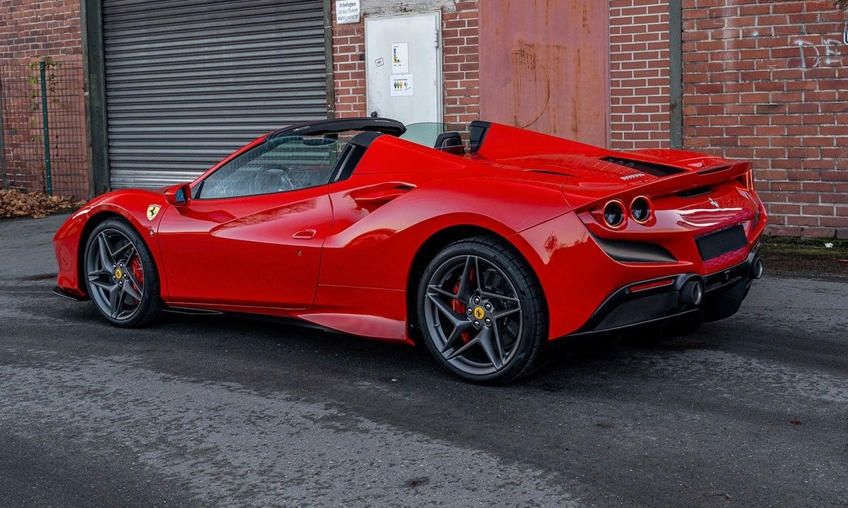 Ferrari F8 Spider *Liftsystem* *Carbon Lenkrad* foto 12