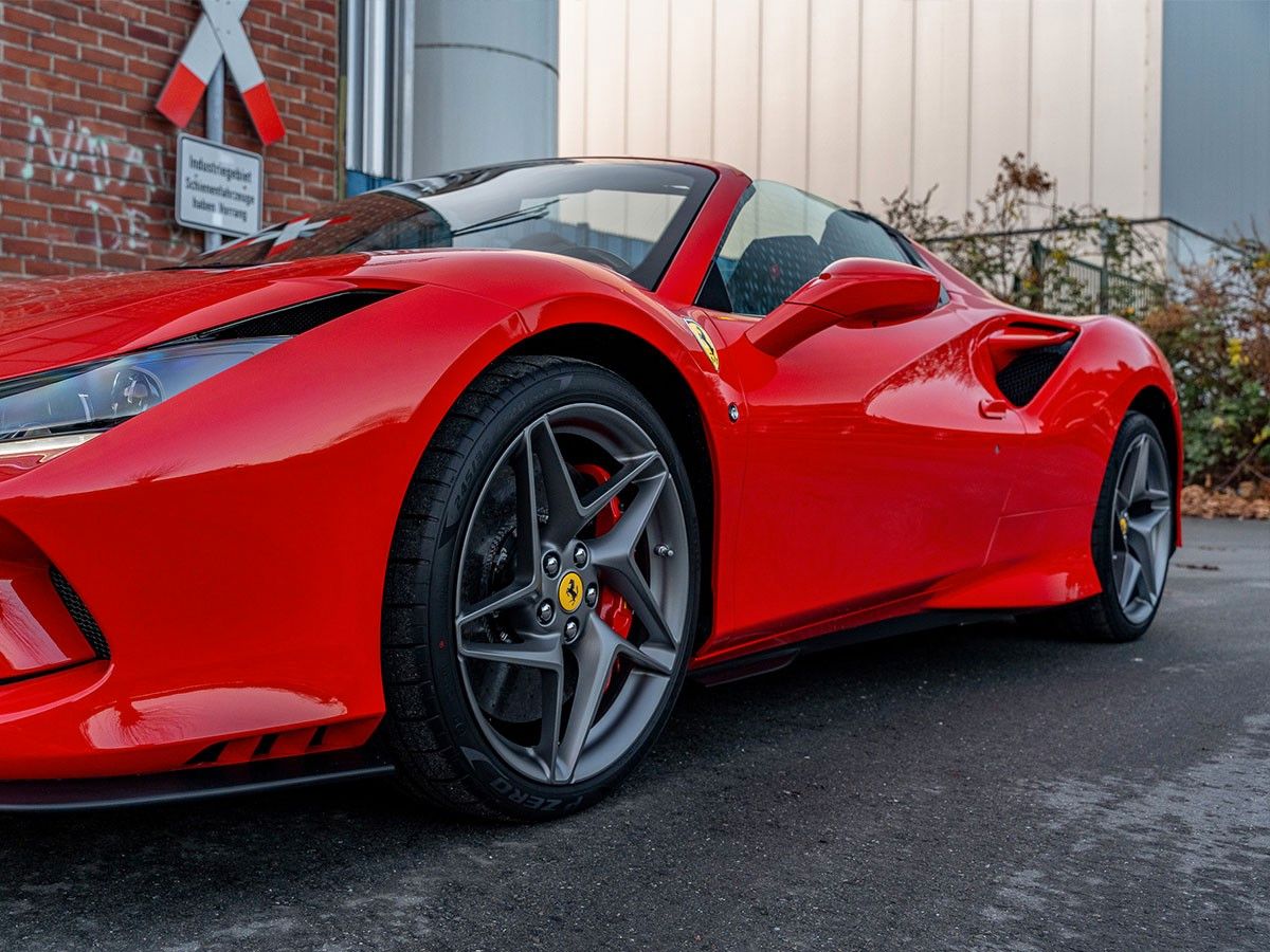 Ferrari F8 Spider *Liftsystem* *Carbon Lenkrad* foto 16