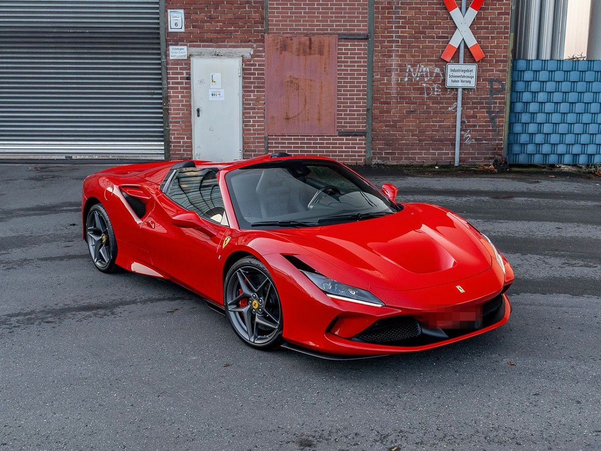 Ferrari F8 Spider *Liftsystem* *Carbon Lenkrad* foto 7