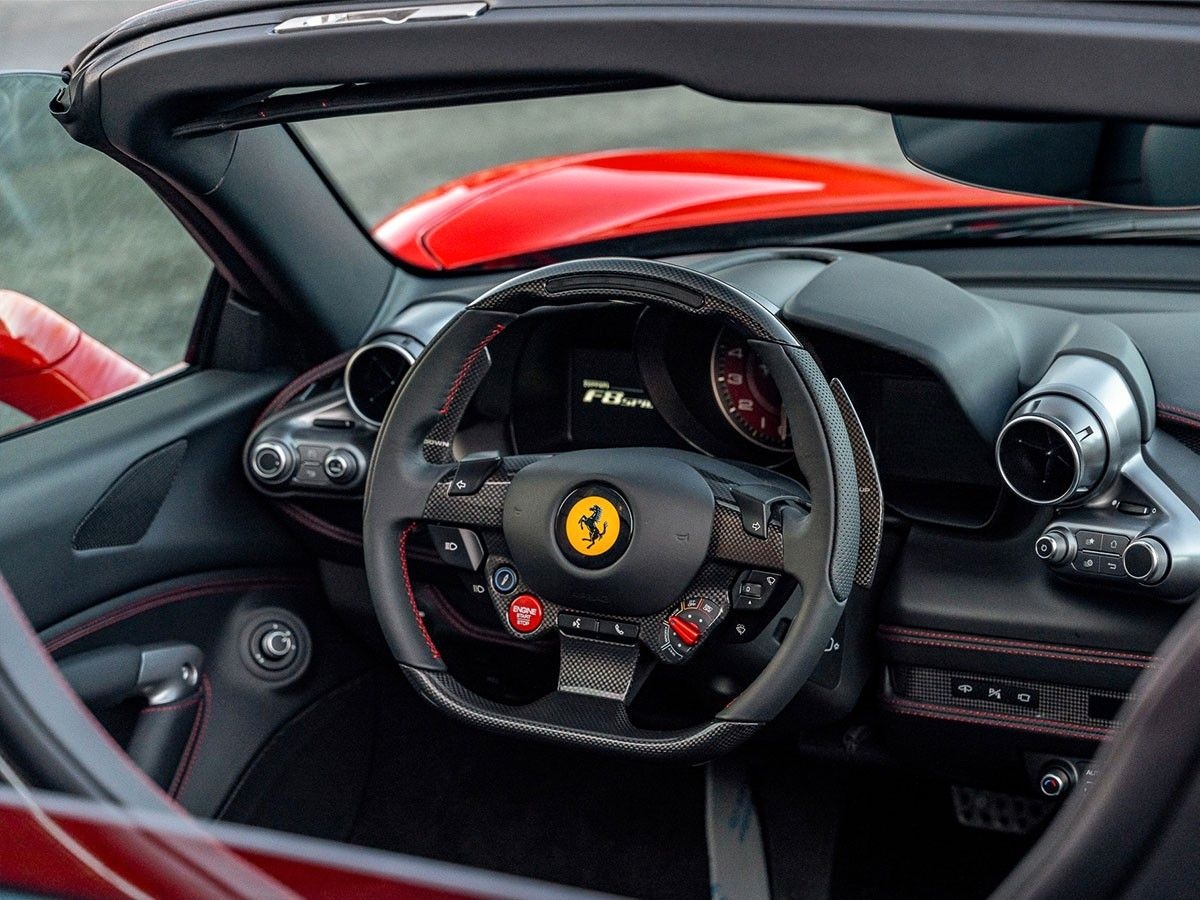 Ferrari F8 Spider *Liftsystem* *Carbon Lenkrad* foto 9