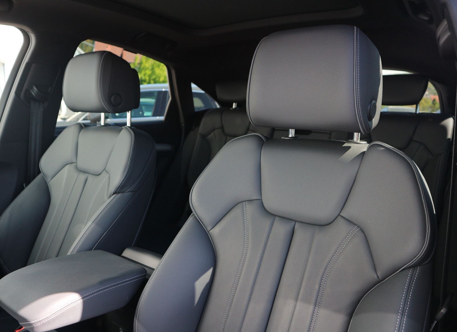 Audi Q5 Sportback 55 TFSI e quattro S line 0,5%*AHK*P foto 12