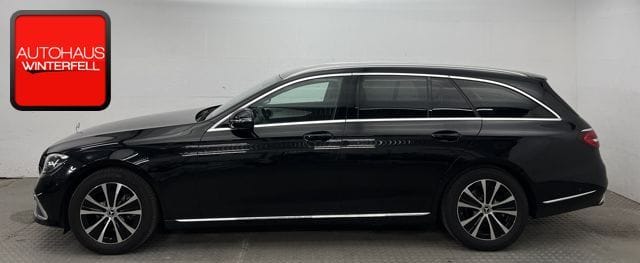 Mercedes-Benz E 300 d 4M T EXCLUSIVE KAMERA LED NAVI CARPLAY foto 2