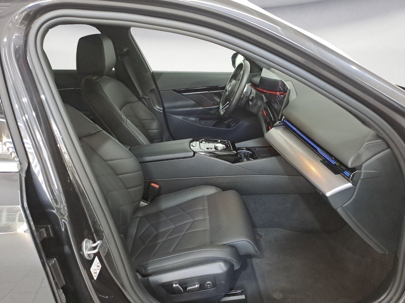 BMW 520d Limousine Komfortsitze M-Paket Driving Assi foto 9