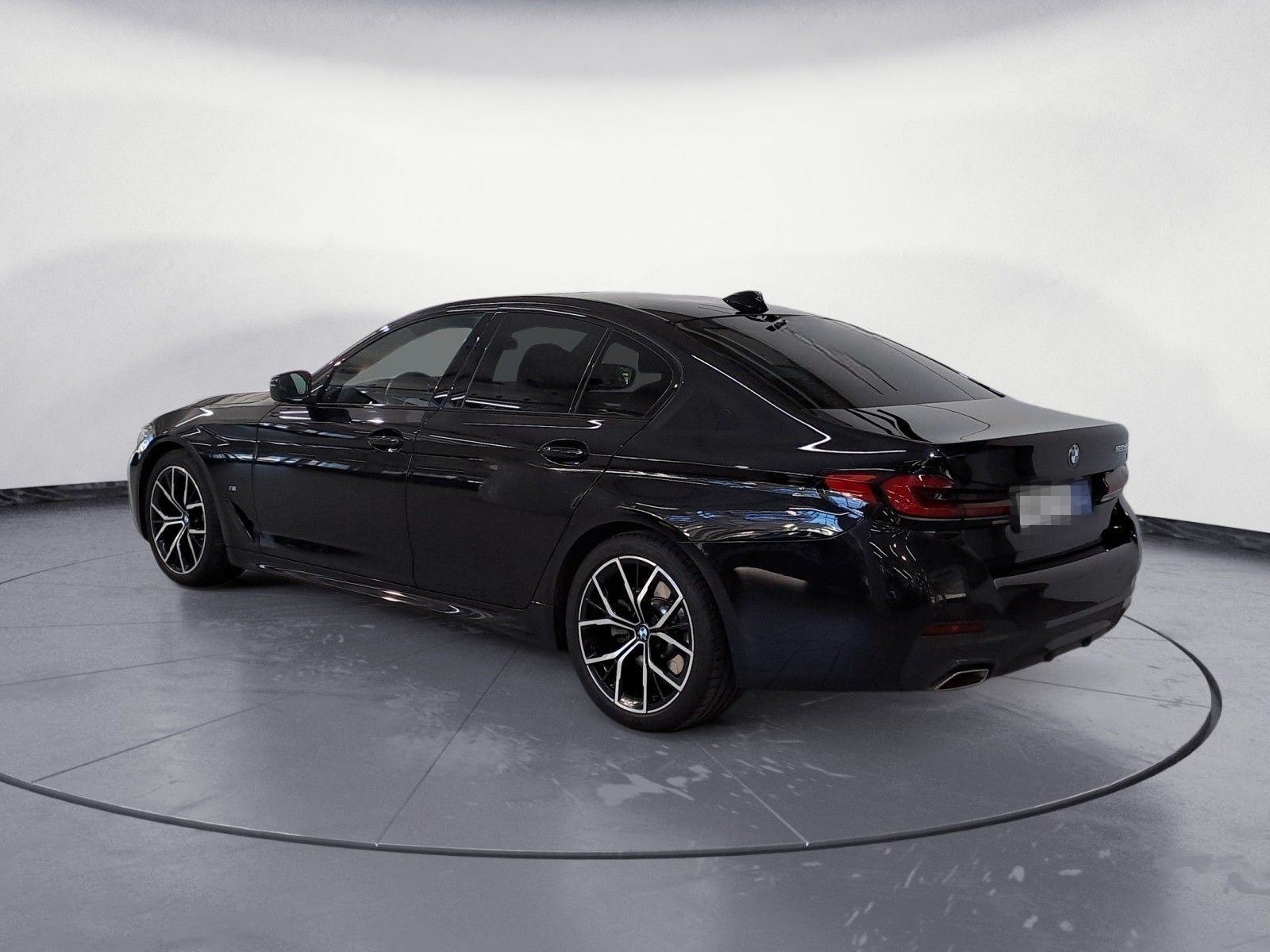 BMW 520d M-Sport Head Up Pano Standheizung Laser foto 4