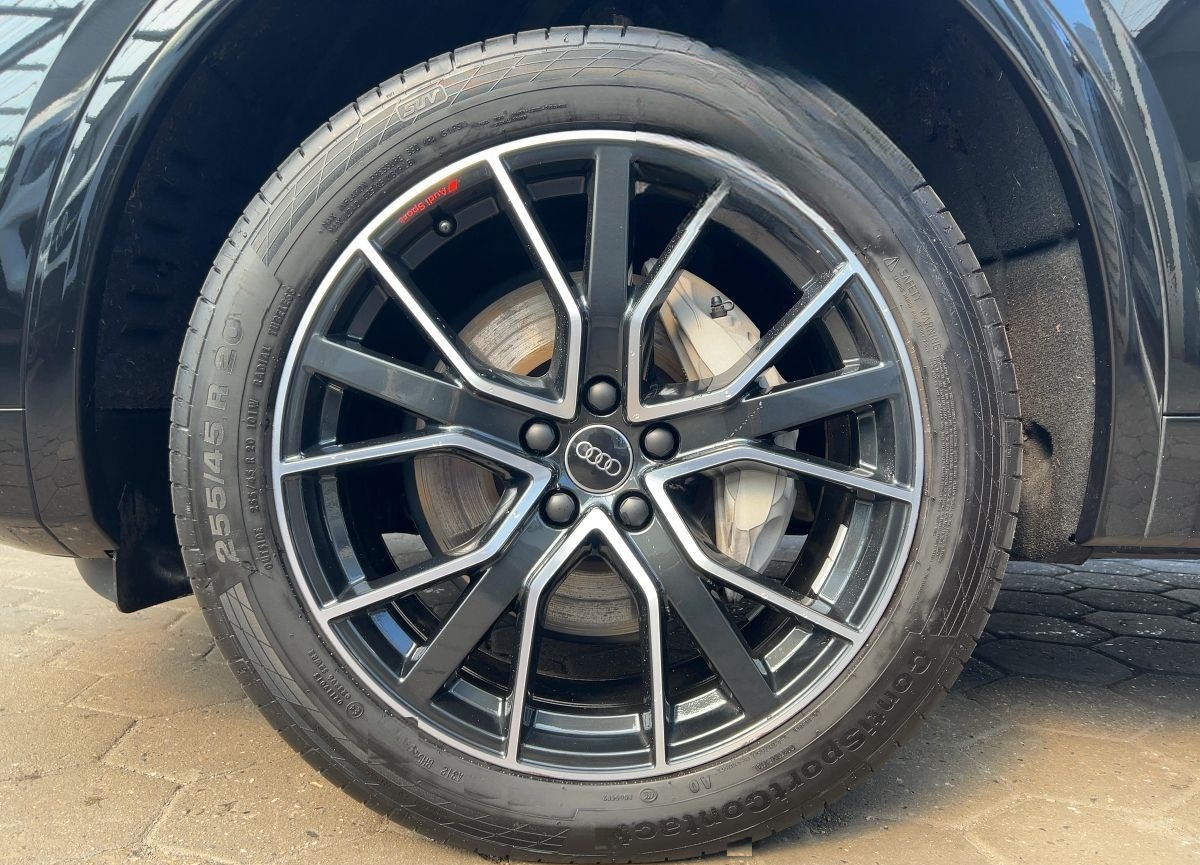 Audi Q5 50 TFSI e S line quattro S tronic Navi LM20 K foto 17