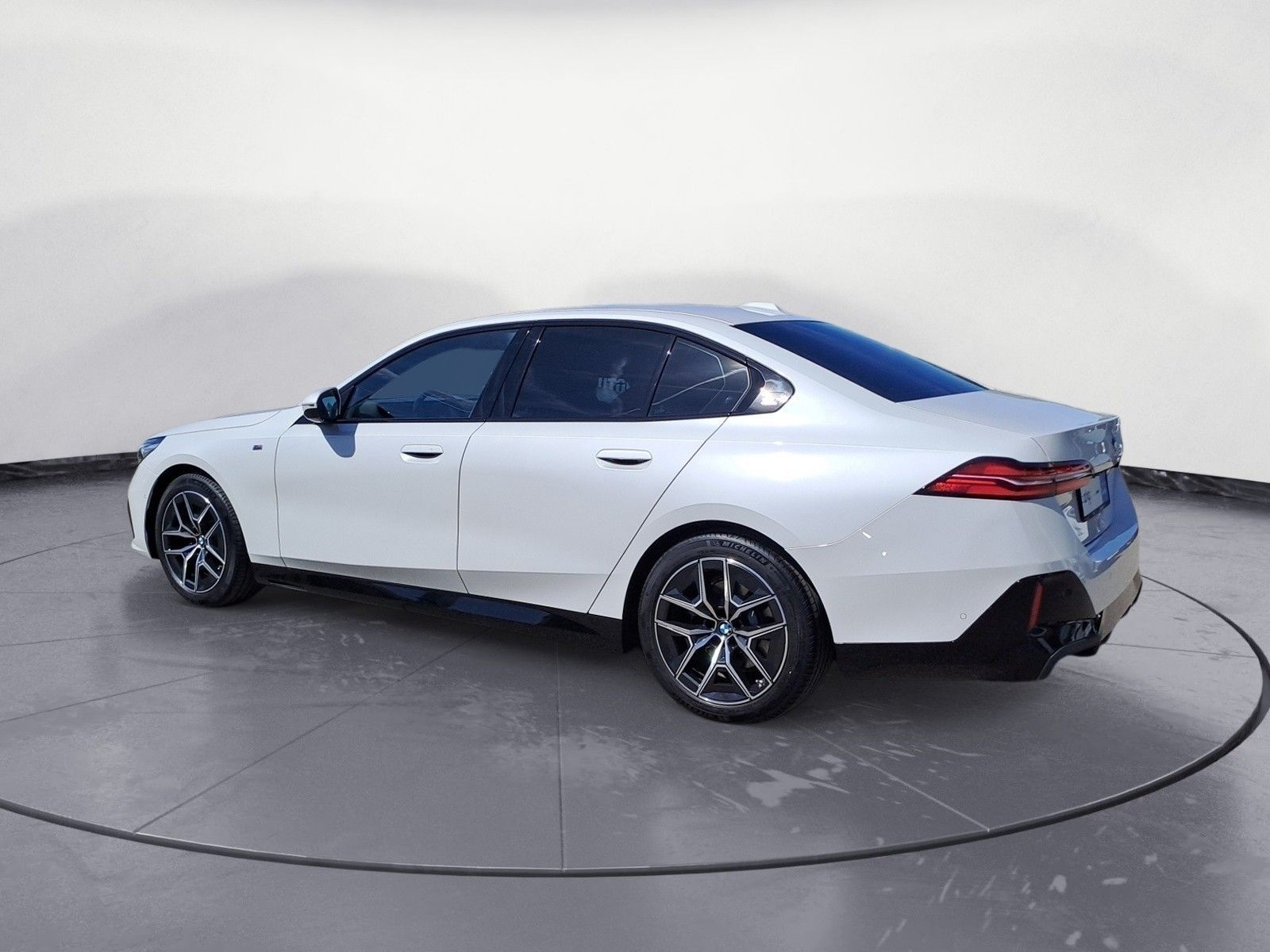 BMW 520d xDrive M Sportpaket Navi Harman Kardon AHK  foto 4
