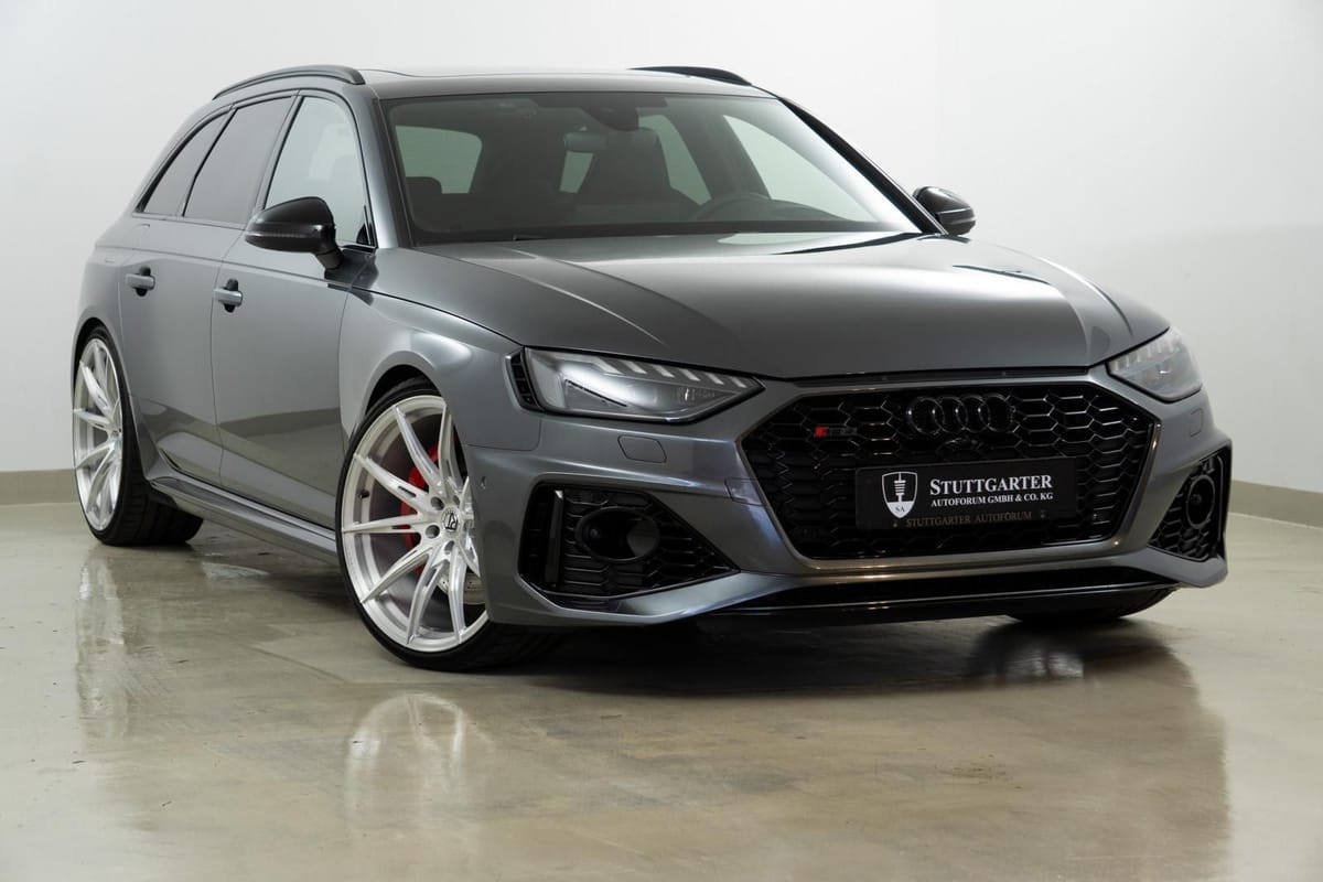 Audi RS 4 Avant 2.9 TFSI qu ABT Pano ACC RS Sitze B&O