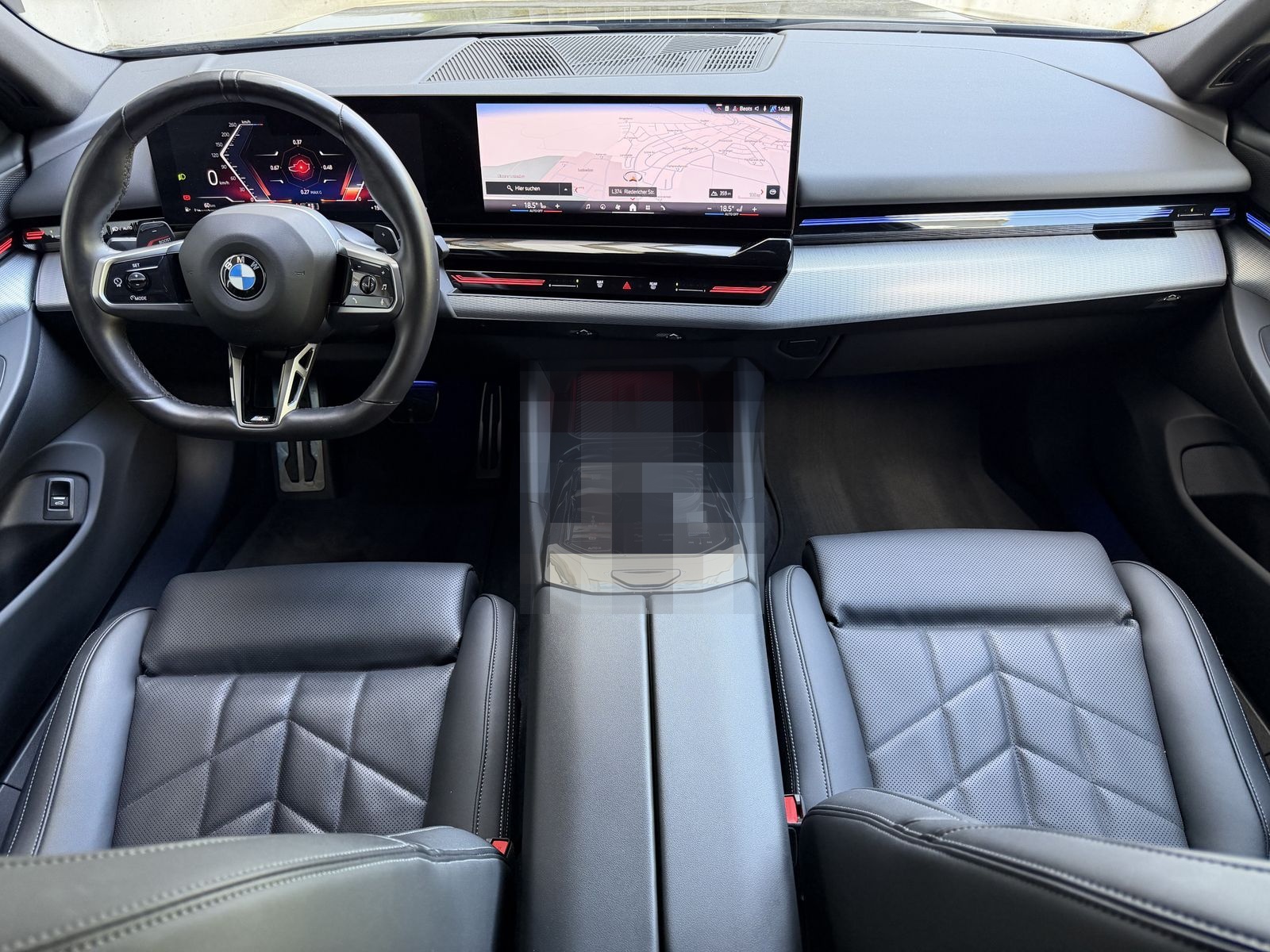 BMW 520 d xDrive M Sport LED Komfortsitze LiveCockpi foto 19
