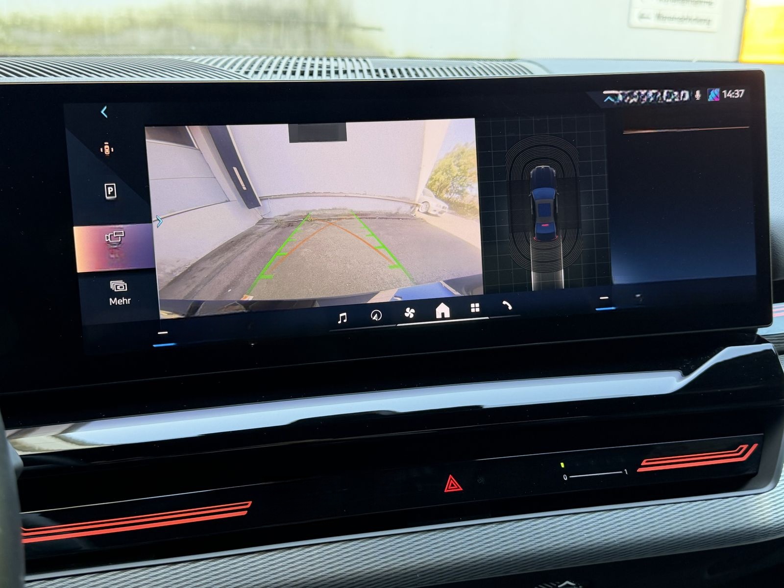 BMW 520 d xDrive M Sport LED Komfortsitze LiveCockpi foto 22