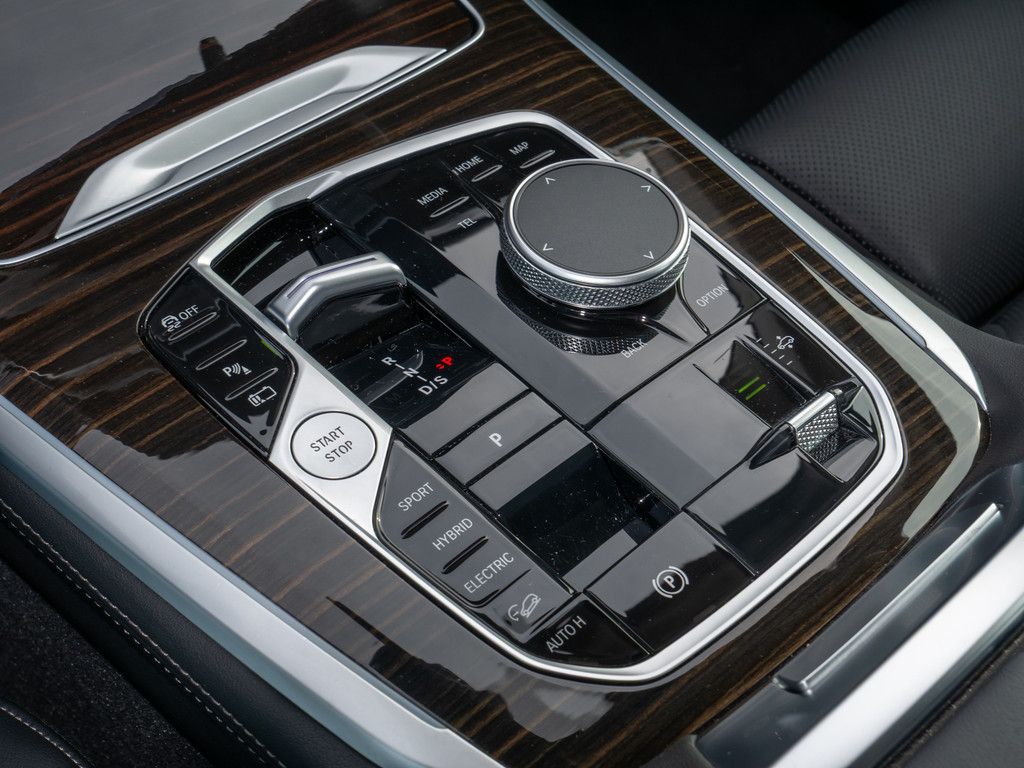 BMW X5 xDrive 50e NAVI+KAMERA+KEYLESS+MEMORY+KLIMAAU foto 15
