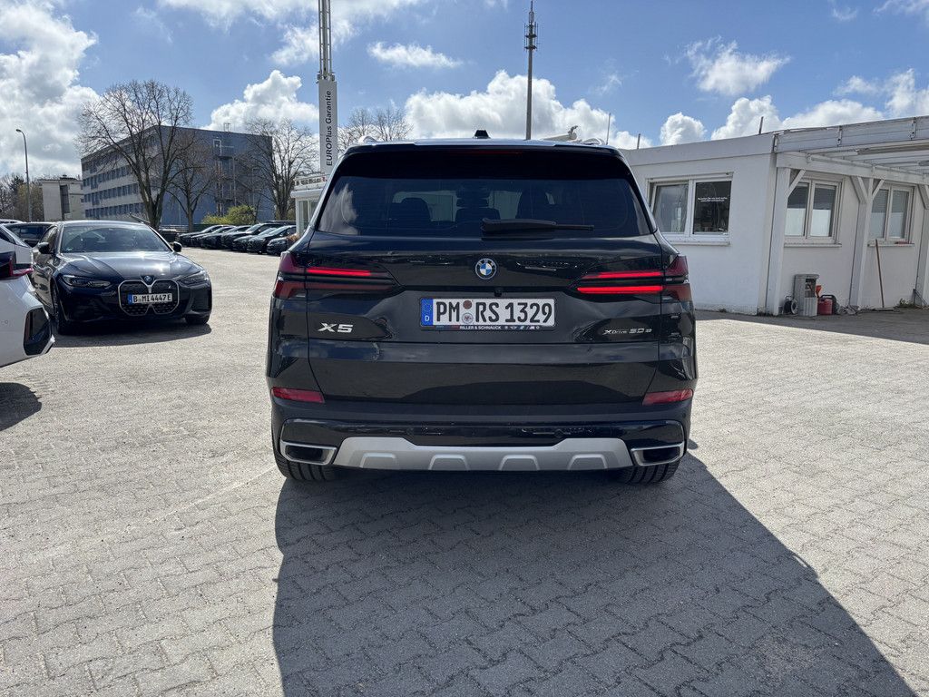 BMW X5 xDrive 50e NAVI+KAMERA+KEYLESS+MEMORY+KLIMAAU foto 5