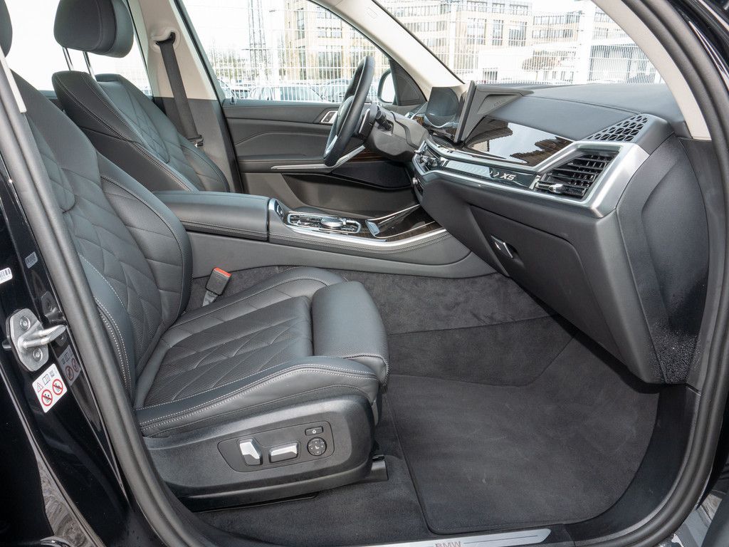 BMW X5 xDrive 50e NAVI+KAMERA+KEYLESS+MEMORY+KLIMAAU foto 8