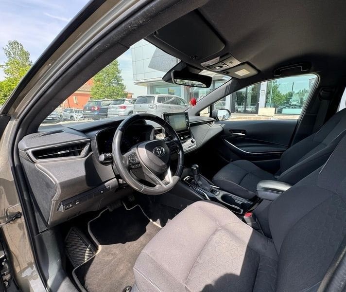 Toyota Corolla 1.8 Hybrid Style foto 12