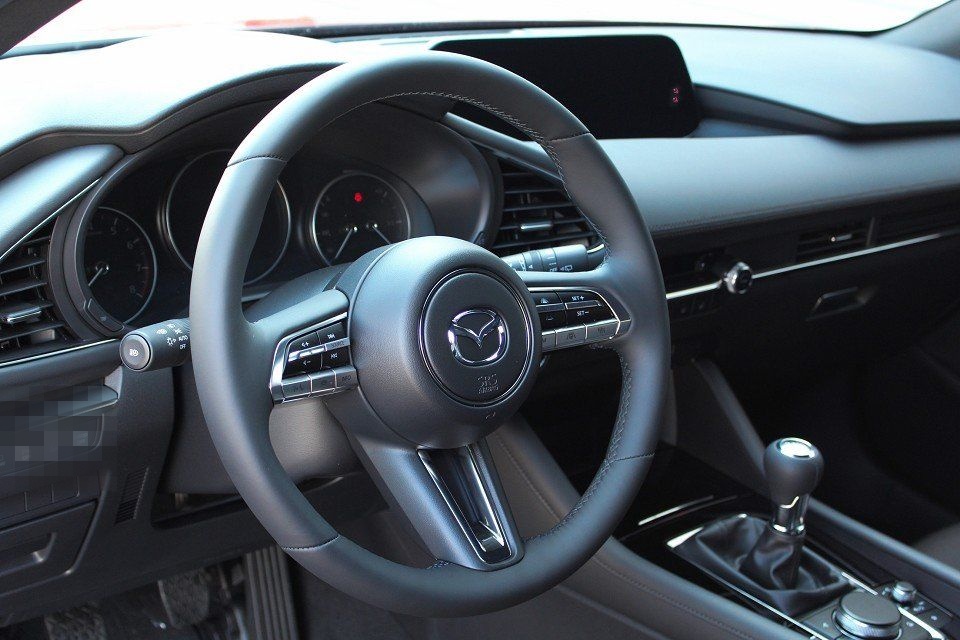 Mazda 3 SKYACTIV-G 2.0 150PS M Hybrid Selection foto 14