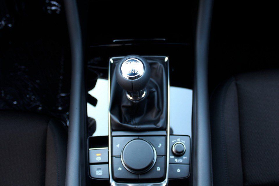 Mazda 3 SKYACTIV-G 2.0 150PS M Hybrid Selection foto 20