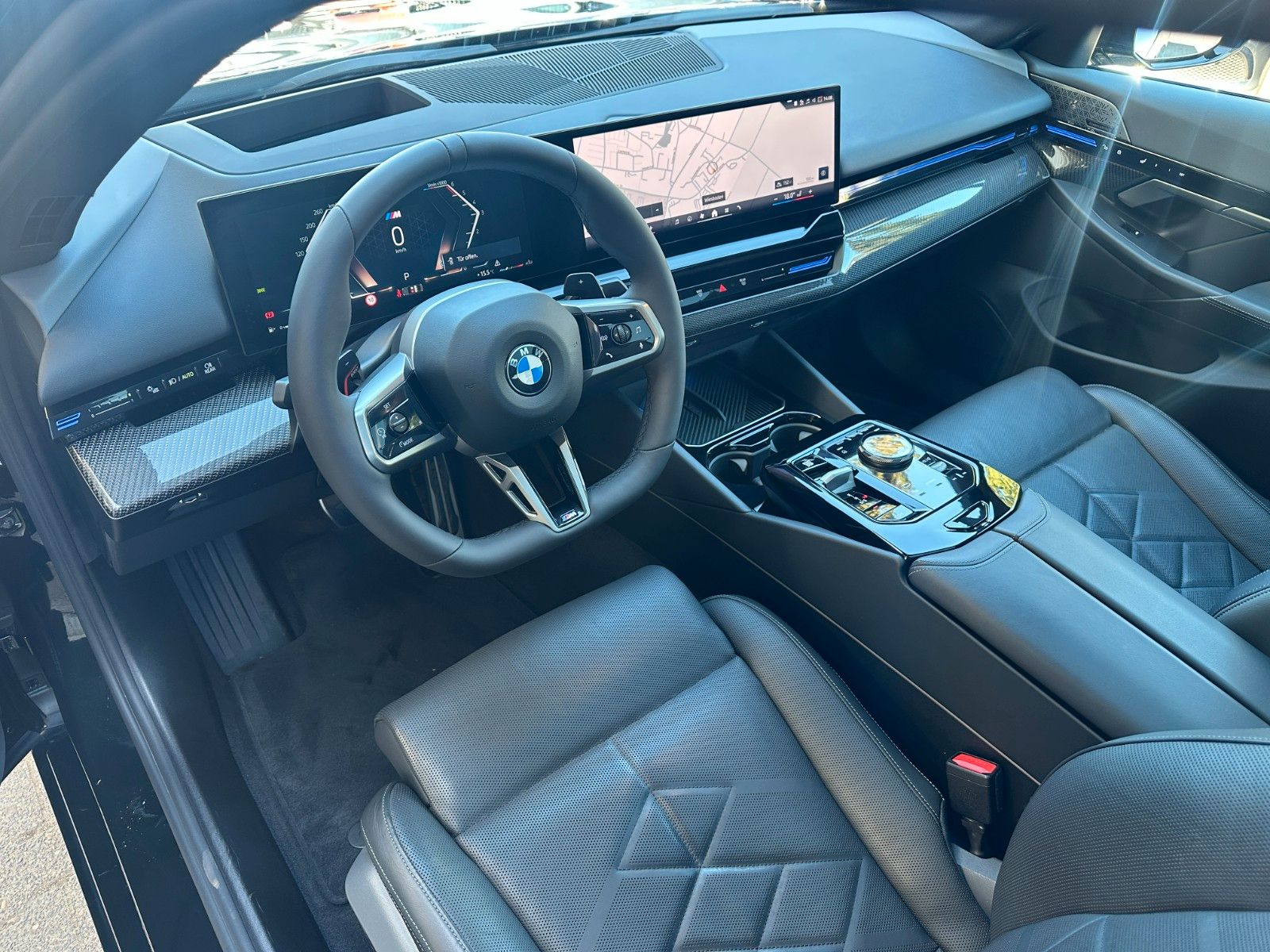 BMW 540d xDr. M-SPORT PRO B&W ICONIC PANO 360°STANDH foto 15