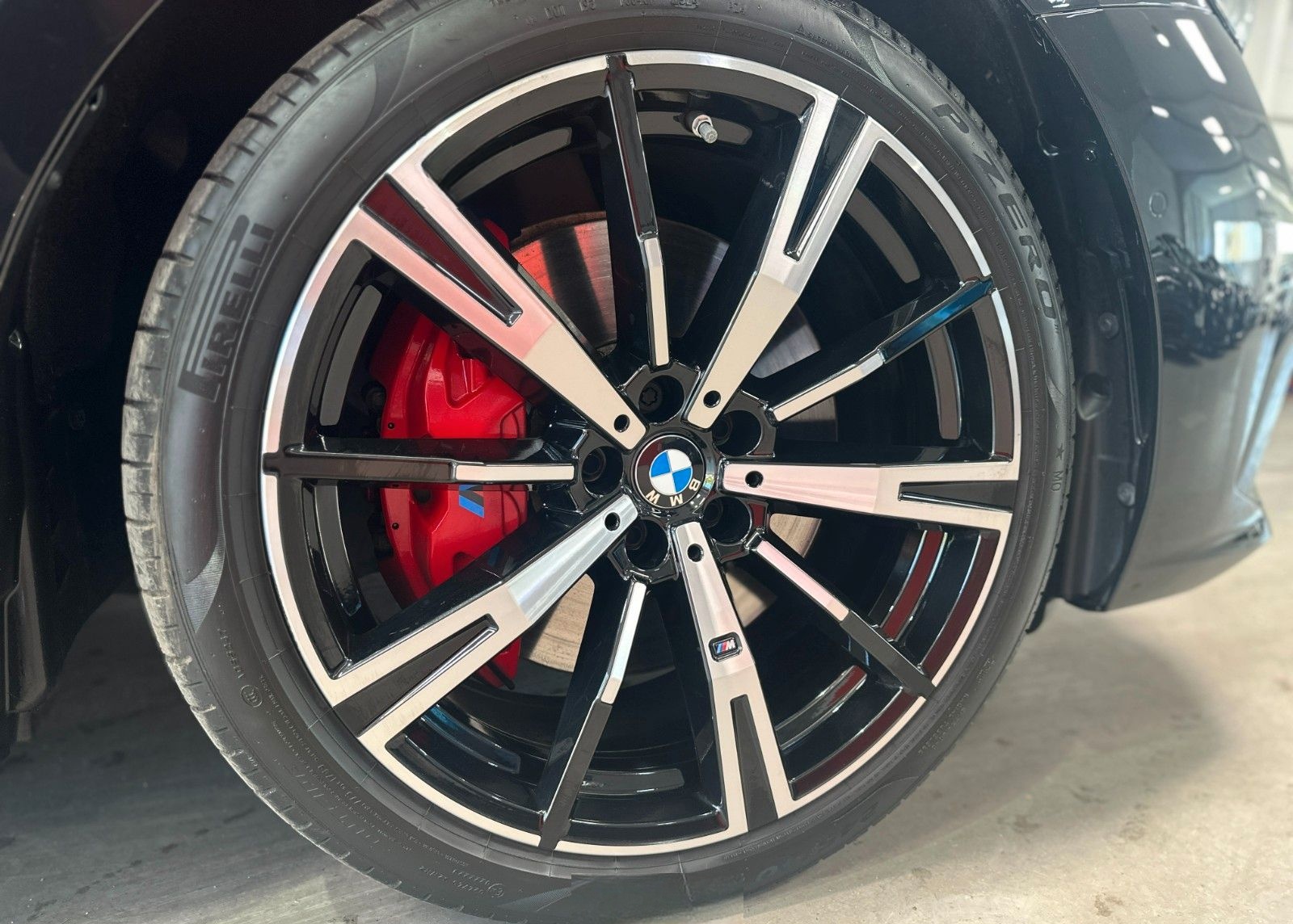 BMW 540d xDr. M-SPORT PRO B&W ICONIC PANO 360°STANDH foto 9
