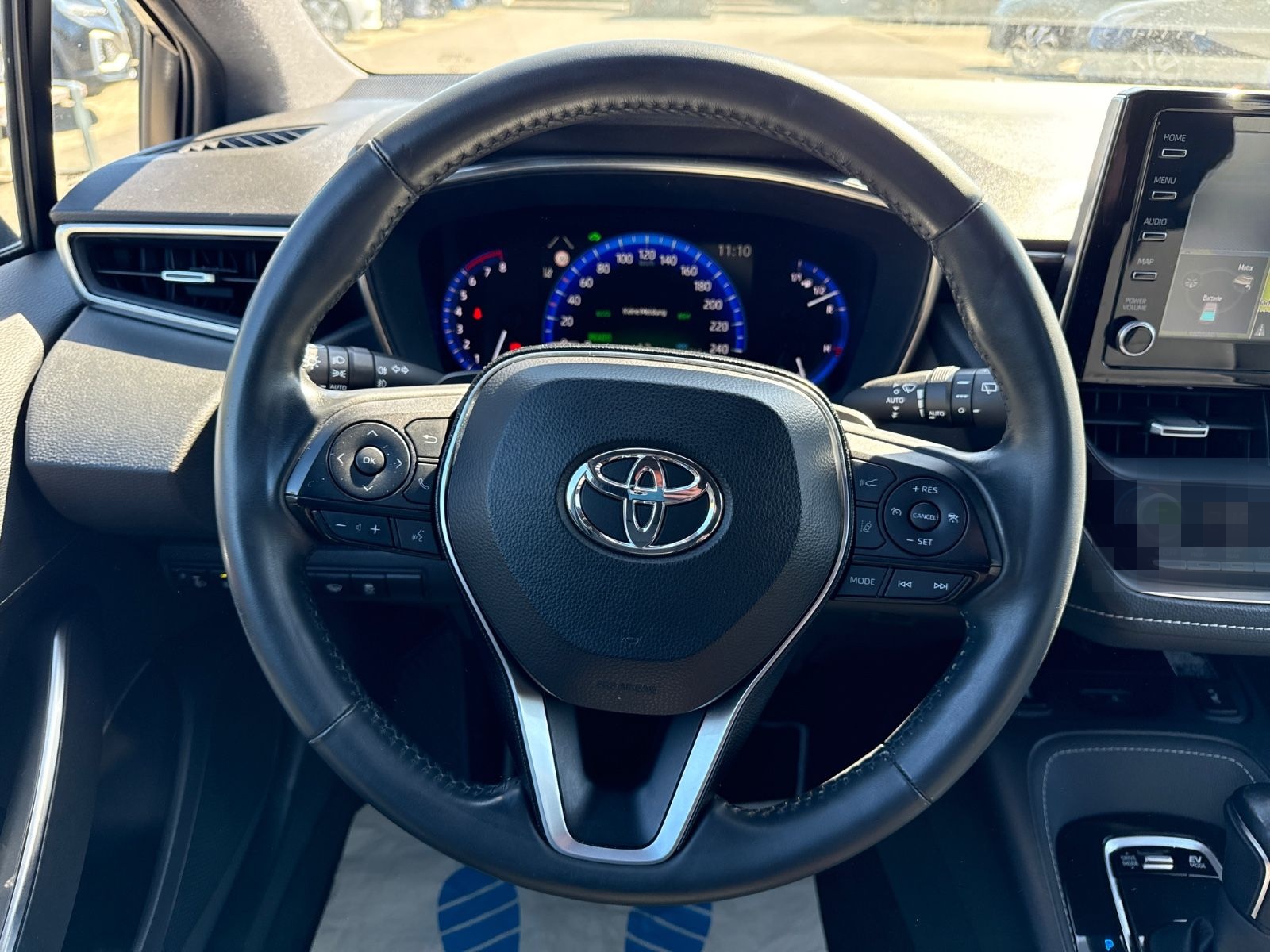 Toyota Corolla Hybrid Club foto 22
