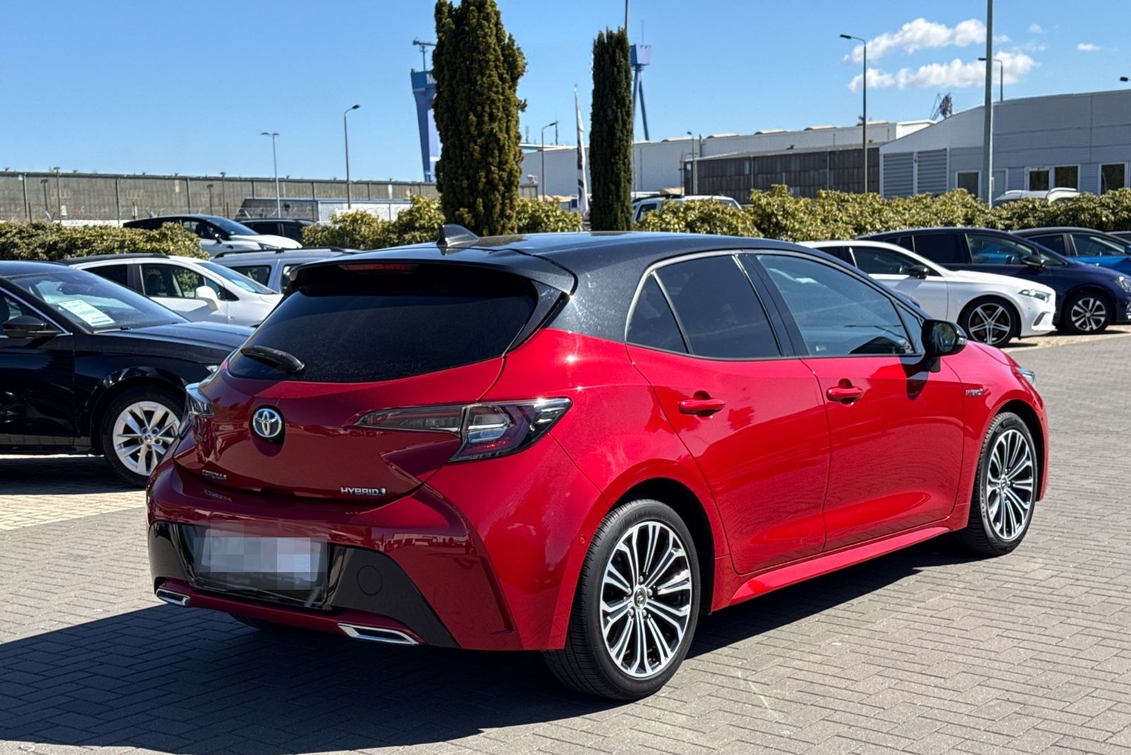 Toyota Corolla Hybrid Club foto 5