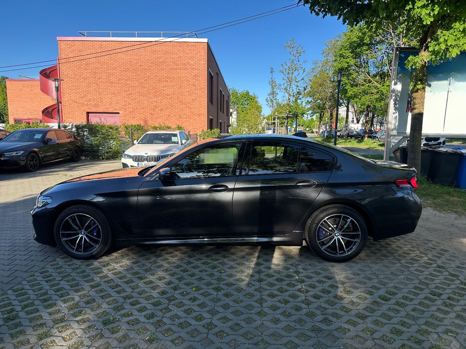 BMW 530 d xDrive MSport*Glass.Dach*Head Up*Massage foto 2