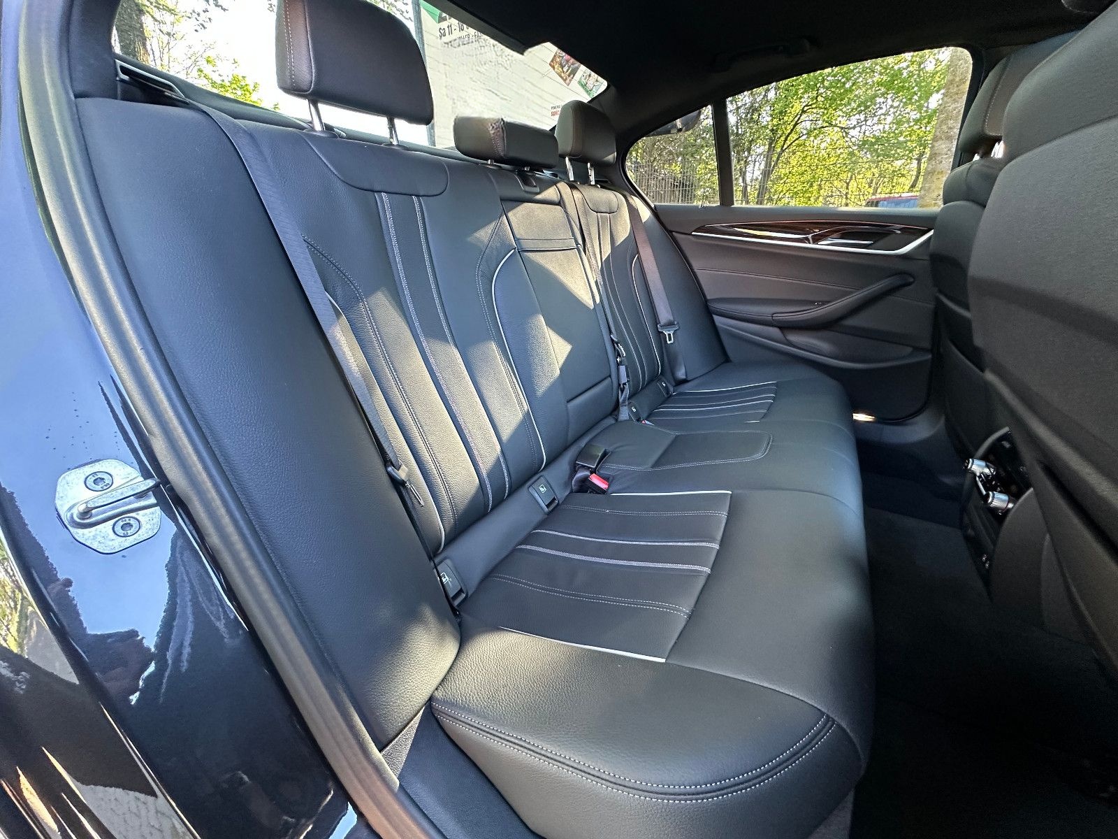 BMW 530 d xDrive MSport*Glass.Dach*Head Up*Massage foto 15
